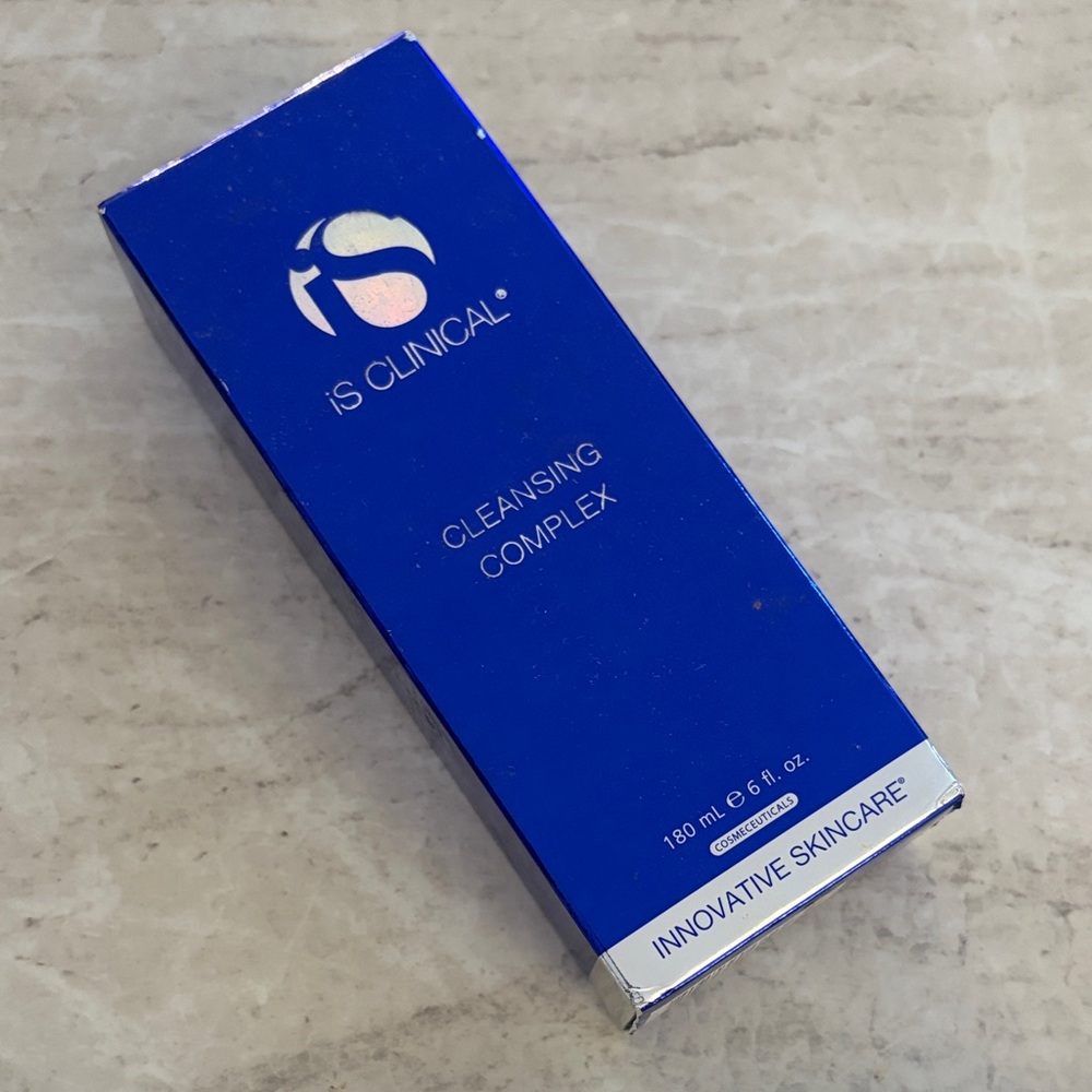 iS Clinical Cleansing Complex - Blue | Innovative Skincare